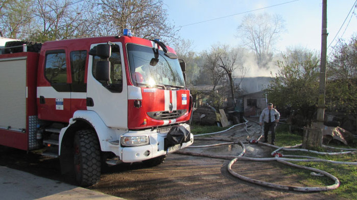Пожар избухна в най-големия завод в Криводол